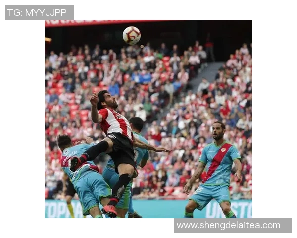 足球明星德兰杰的传奇之路与辉煌成就揭秘