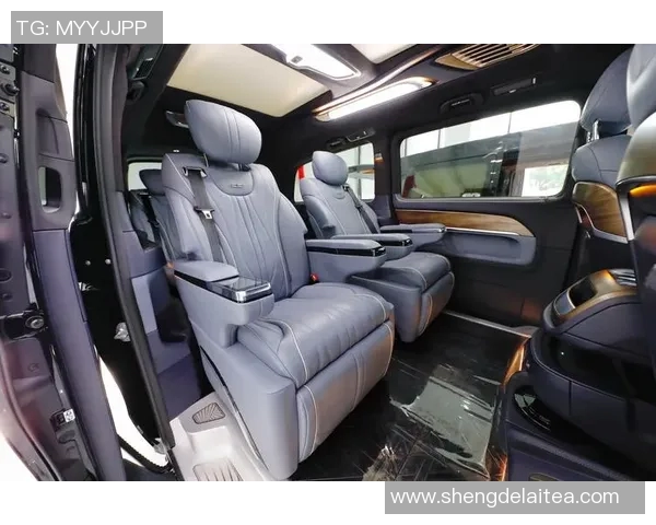 足球明星如今是否都拥有私人包厢享受比赛的奢华体验