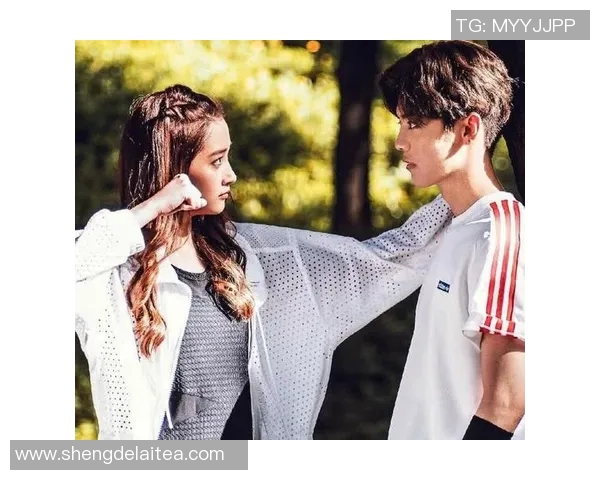 明星情侣篮球赛场甜蜜对决展现爱情与竞技的完美结合